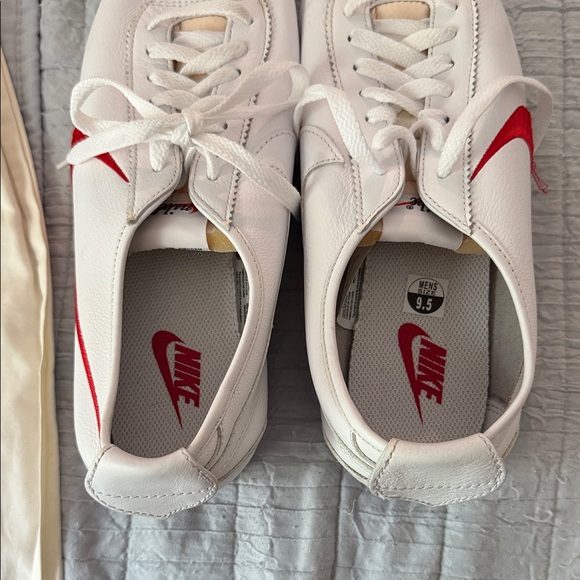Nike Retro Men's White Sneakers with Red and Blue Accents - Picture 2 of 5
